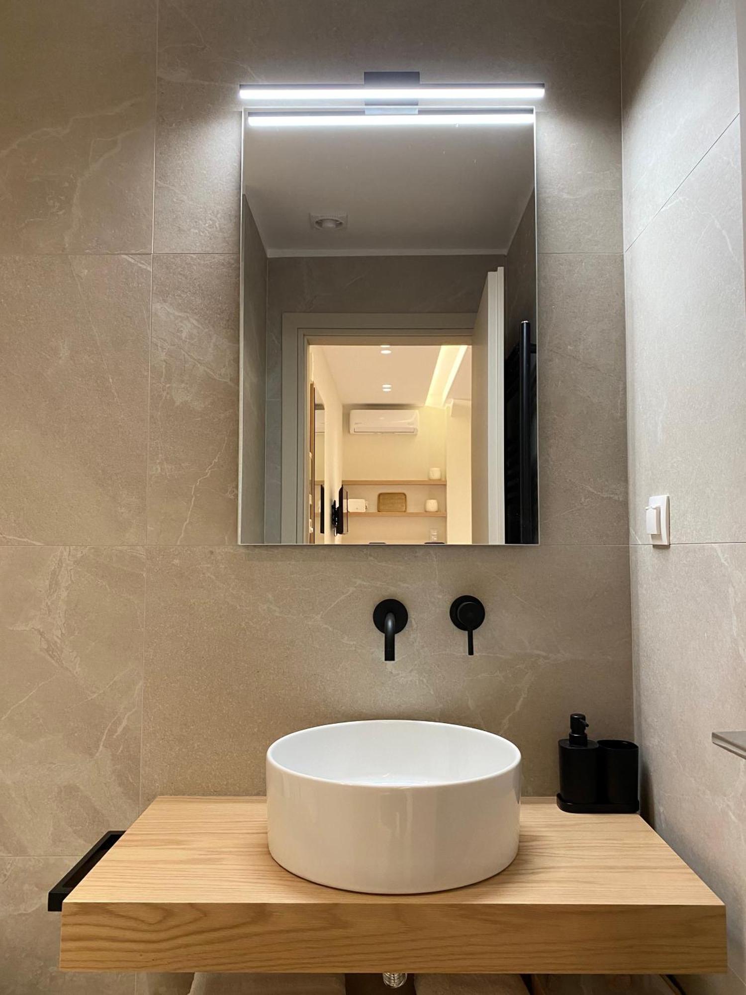 Venice Studios & Apartments Ставрос Екстериор снимка